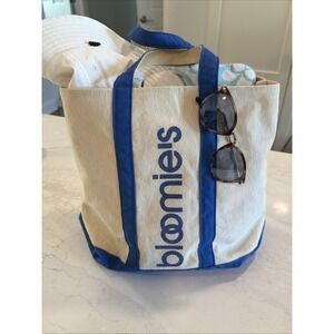 Vintage 80s Bloomingdales Tote Bag USA Spell Out Bloomies Beige Canvas 16x10.5